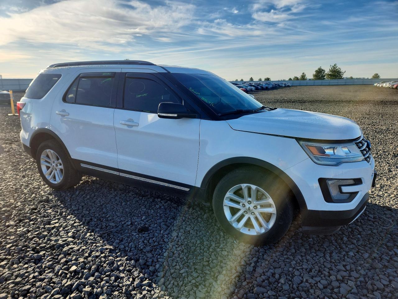 2017 FORD EXPLORER XLT — снимка 4