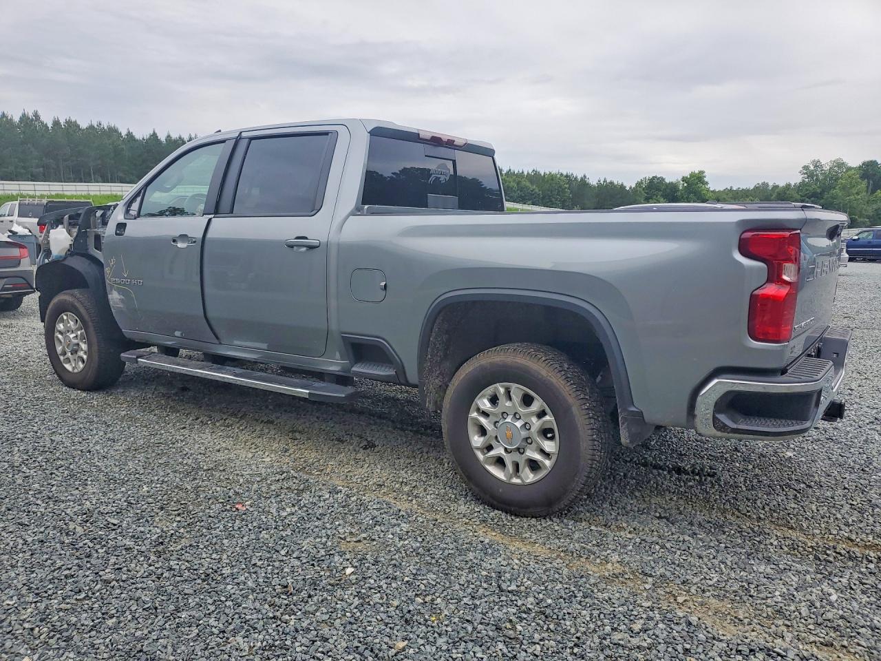 2025 CHEVROLET SILVERADO K2500 HEAVY DUTY LT — снимка 2