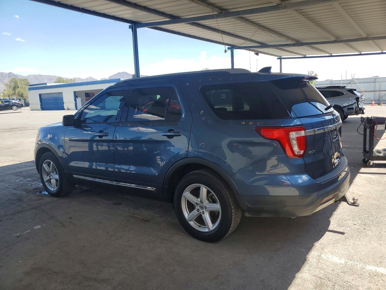2019 FORD EXPLORER XLT — снимка 2