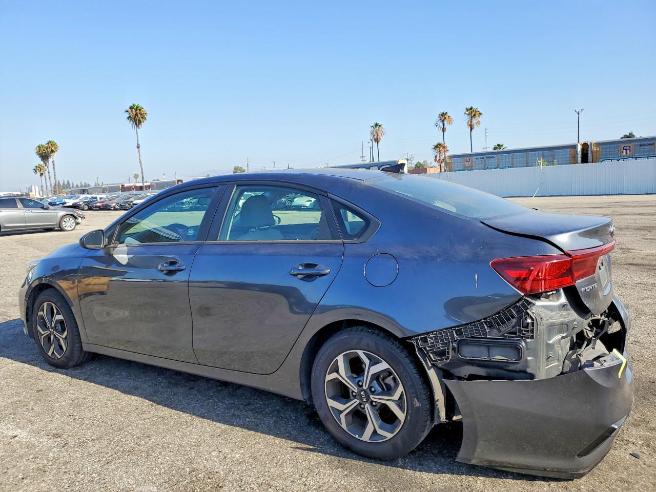 2020 KIA FORTE LXS — снимка 2
