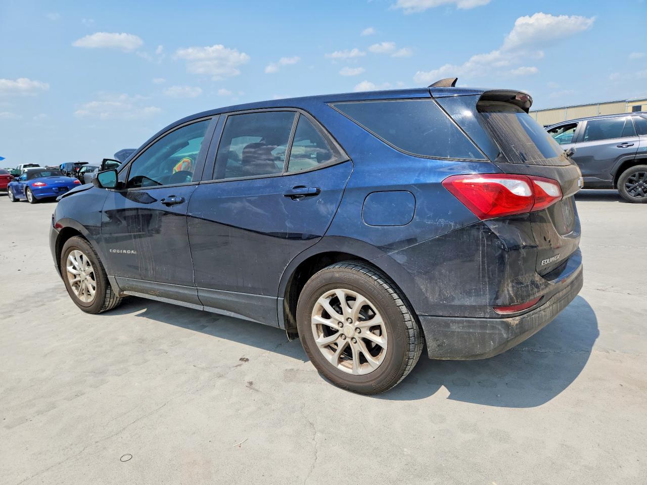 2020 CHEVROLET EQUINOX LS — снимка 2
