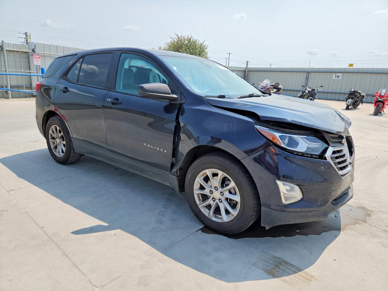 2020 CHEVROLET EQUINOX LS — снимка 4