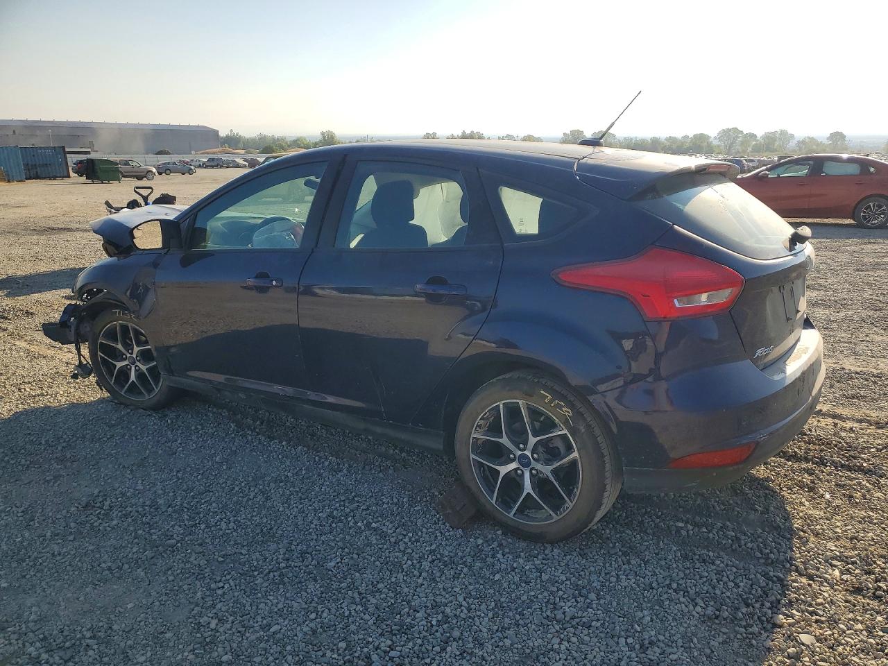2017 FORD FOCUS SEL — снимка 2