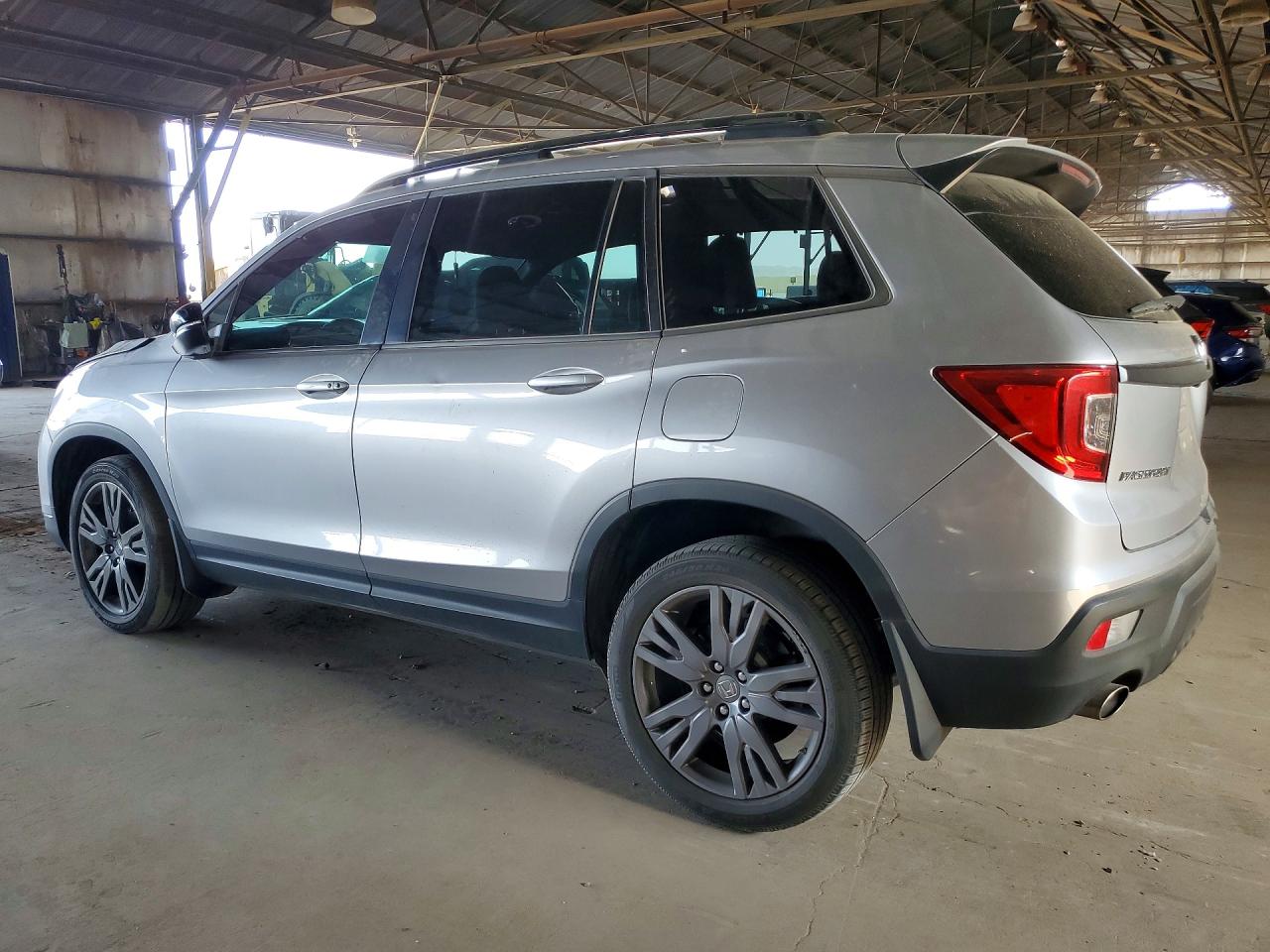 2019 HONDA PASSPORT EXL — снимка 2