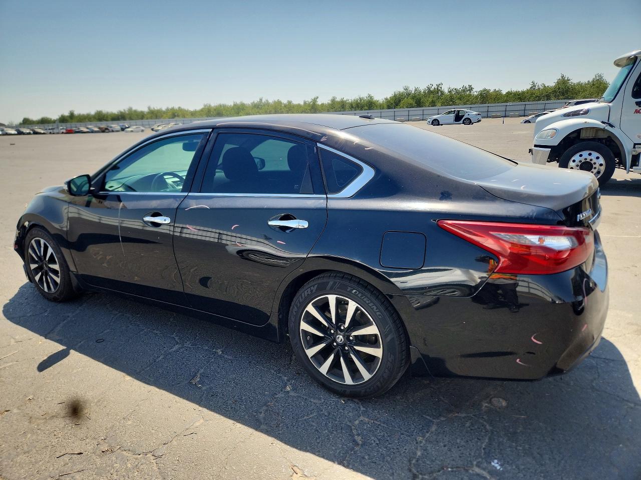 2018 NISSAN ALTIMA 2.5 SV — снимка 2