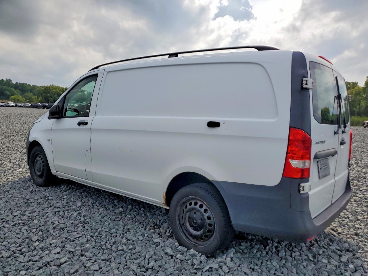 2016 MERCEDES-BENZ METRIS — снимка 2