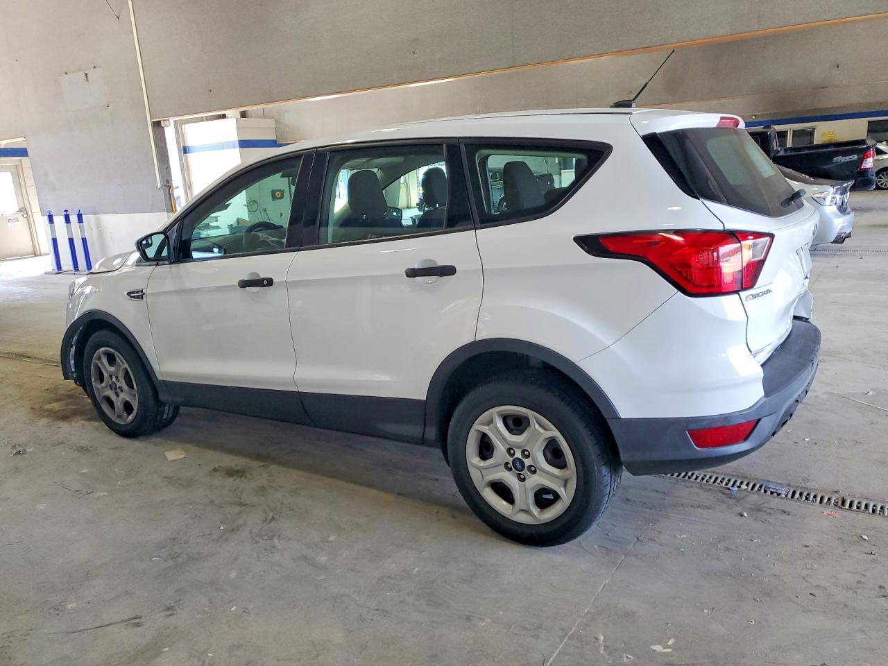 2019 FORD ESCAPE S — снимка 2