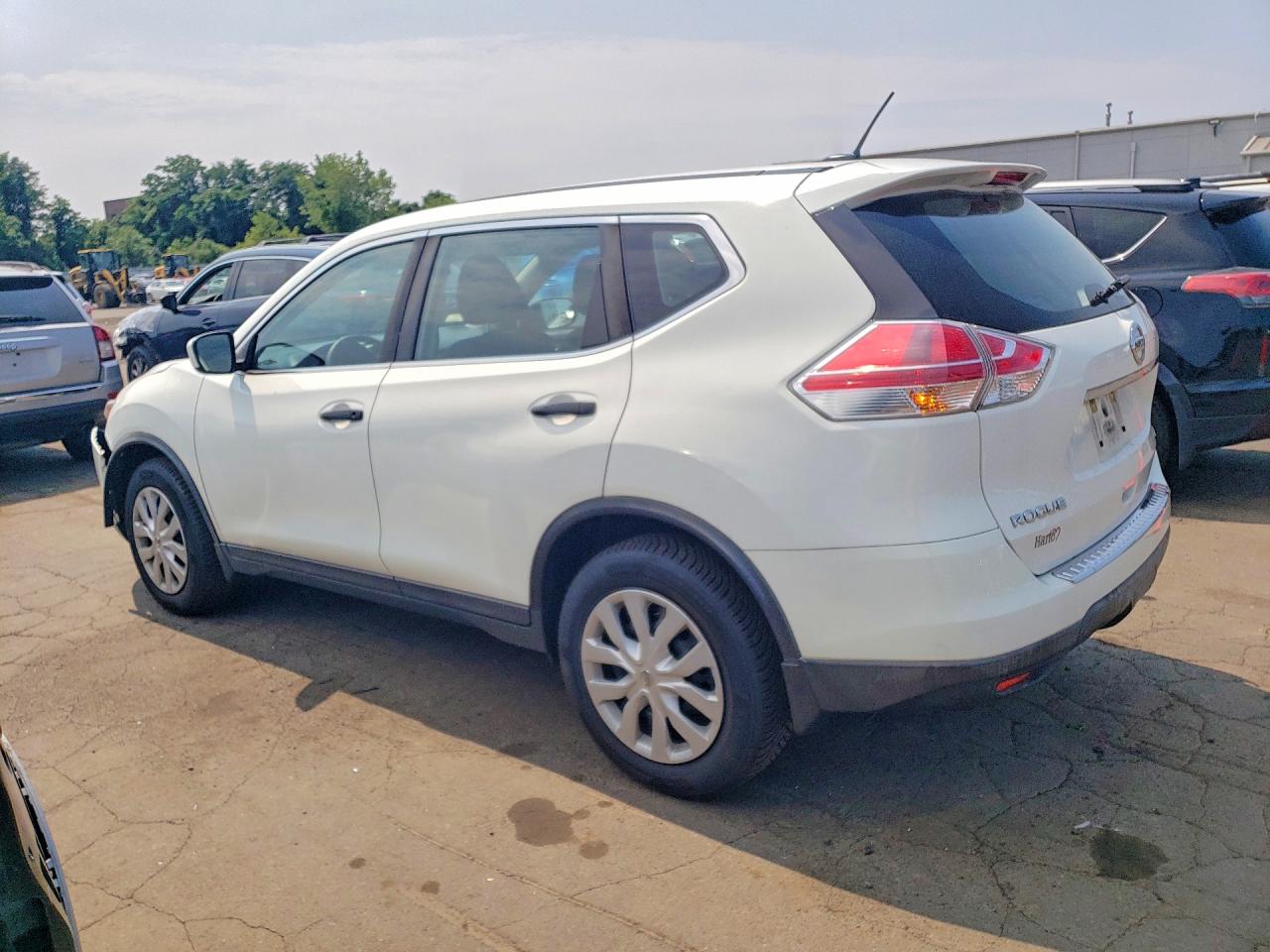 2016 NISSAN ROGUE S — снимка 2
