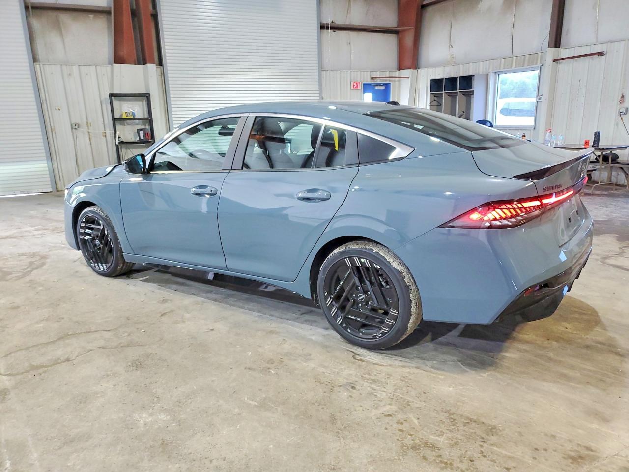 2026 NISSAN SENTRA SR — снимка 2