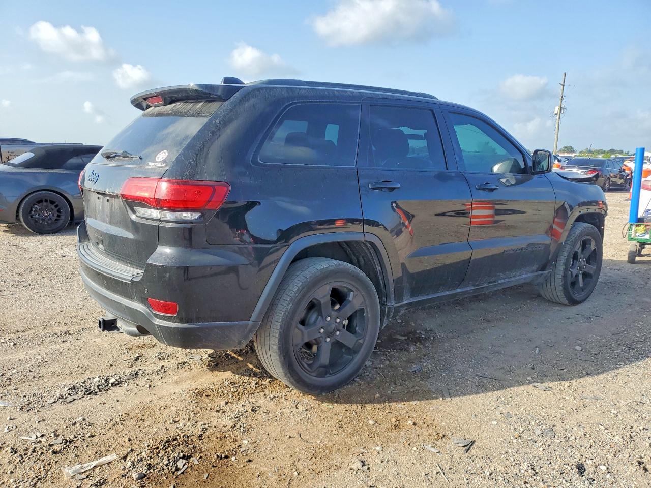 2019 JEEP GRAND CHEROKEE LAREDO — снимка 3