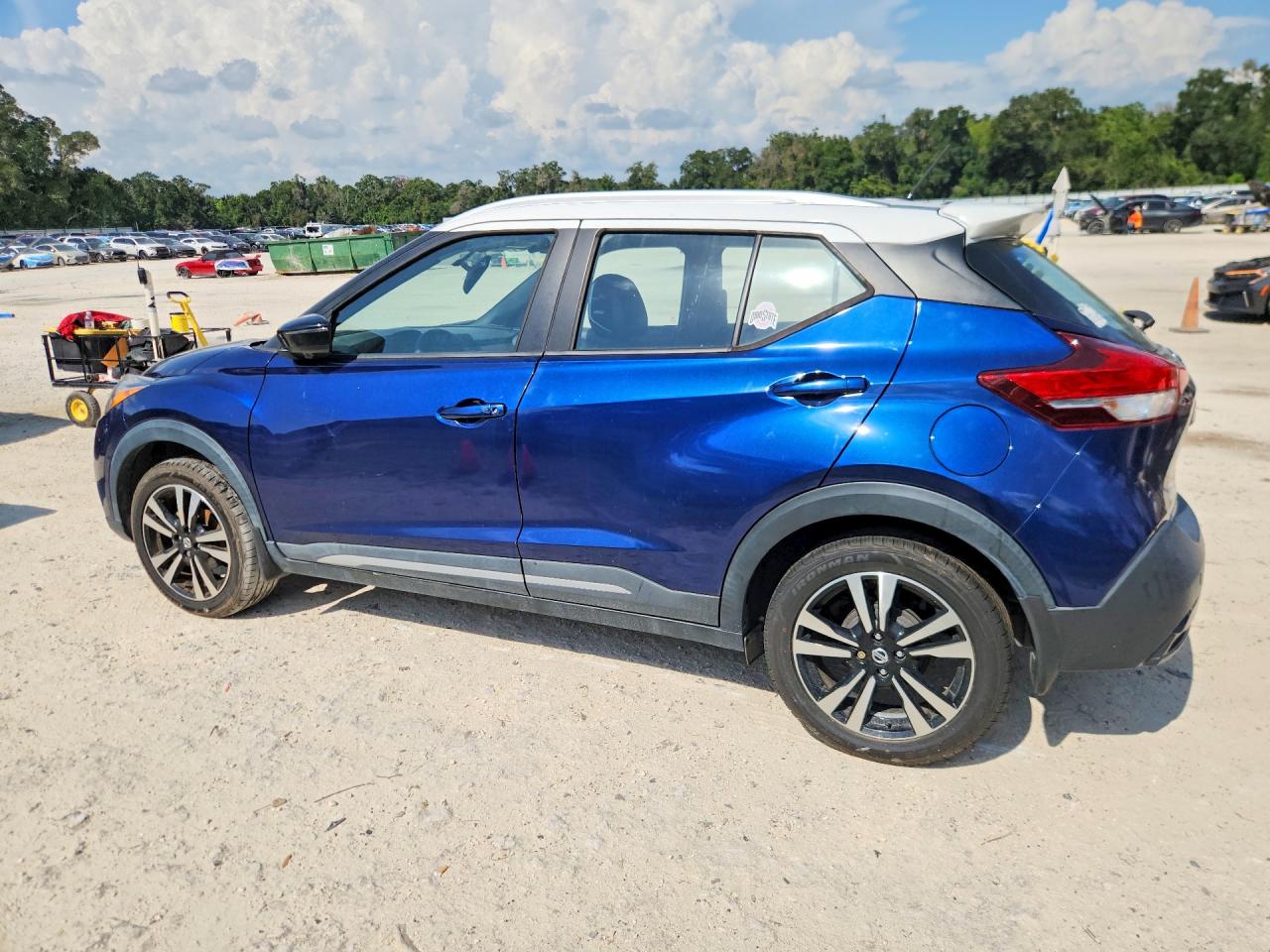 2019 NISSAN KICKS SR — снимка 2