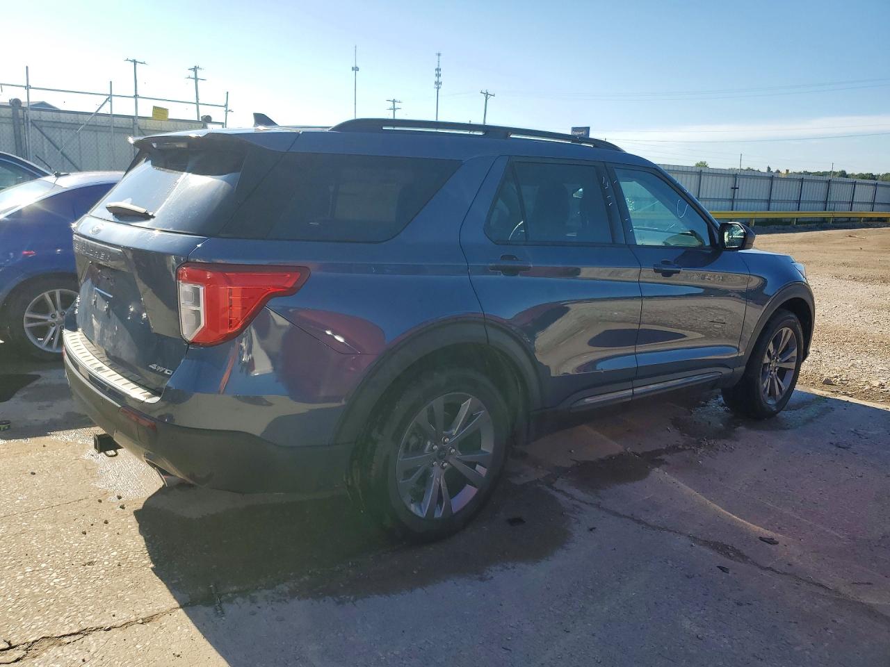 2021 FORD EXPLORER XLT — снимка 3