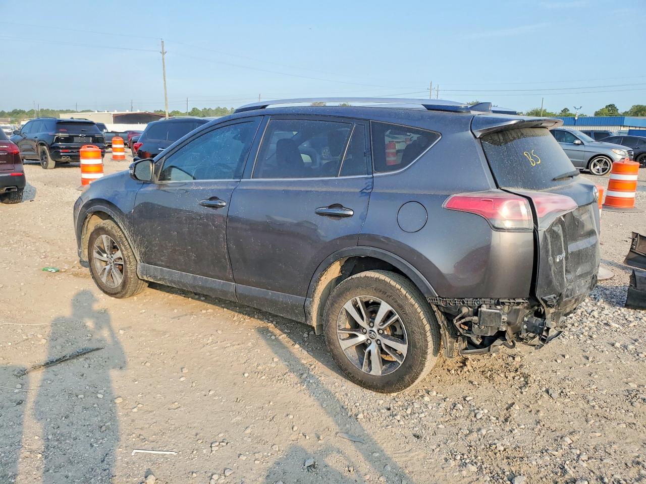 2016 TOYOTA RAV4 XLE — снимка 2