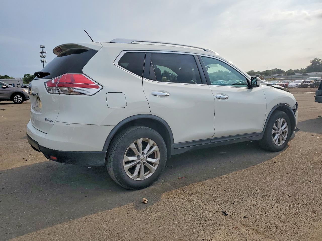 2016 NISSAN ROGUE SV — снимка 3