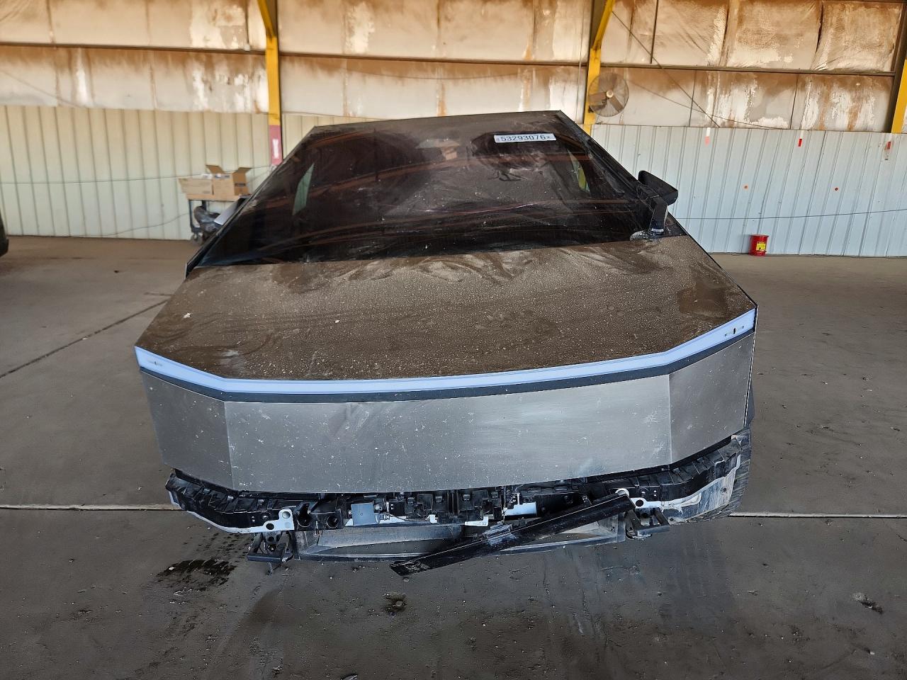 2025 TESLA CYBERTRUCK — снимка 5