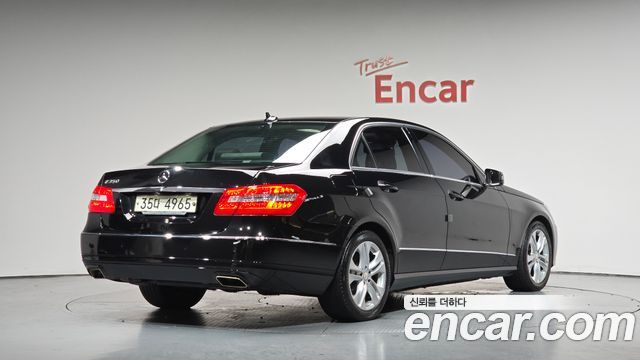 2013 Mercedes-Benz E-Class W212 E220 CDI Avantgarde — снимка 2