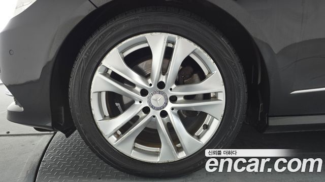2013 Mercedes-Benz E-Class W212 E220 CDI Avantgarde — снимка 5