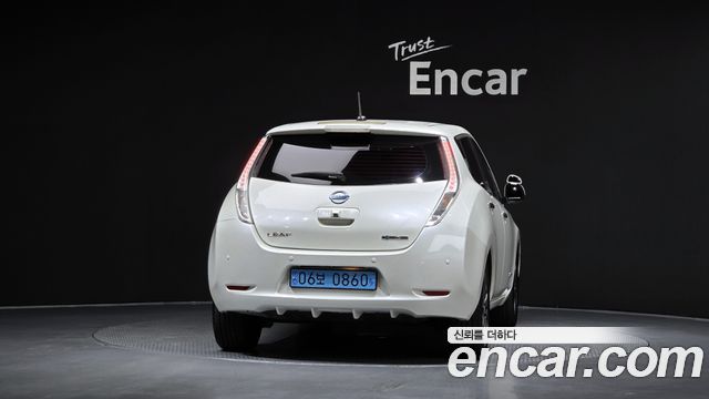 2015 Nissan Leaf EV — снимка 4