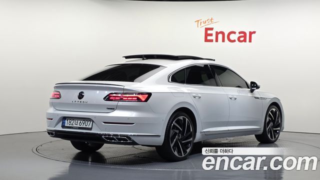 2023 Volkswagen Arteon 2.0 TDI R-LINE 4Motion — photo 2