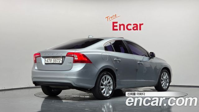 2015 Volvo S60 D2 — снимка 2