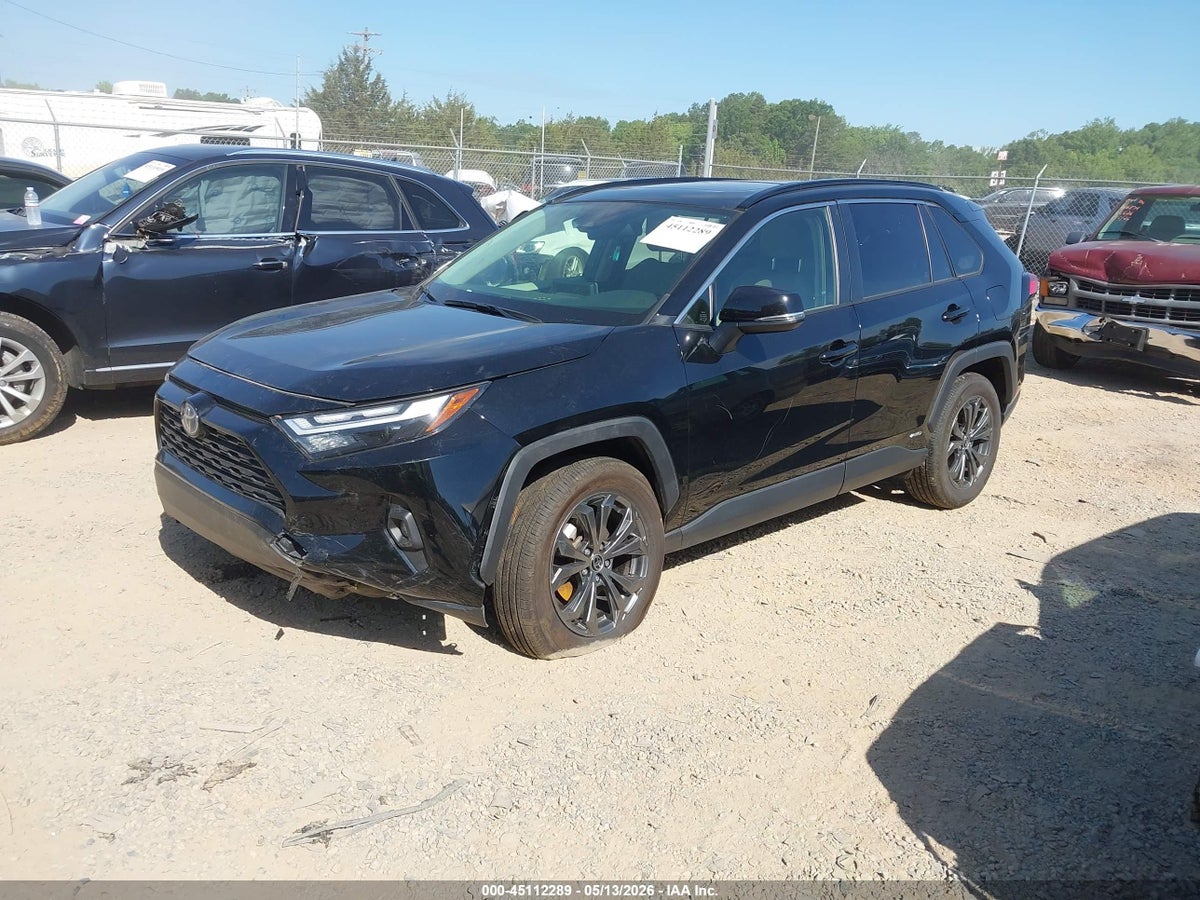 2023 TOYOTA RAV4 HYBRID XLE PREMIUM — снимка 2