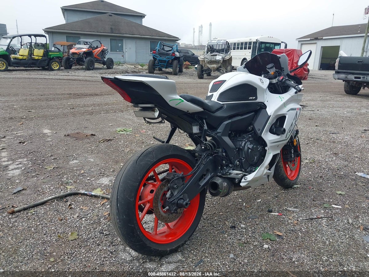 2023 YAMAHA YZFR7 — снимка 4