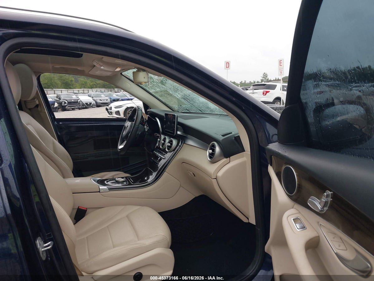 2017 MERCEDES-BENZ GLC 300 — снимка 5