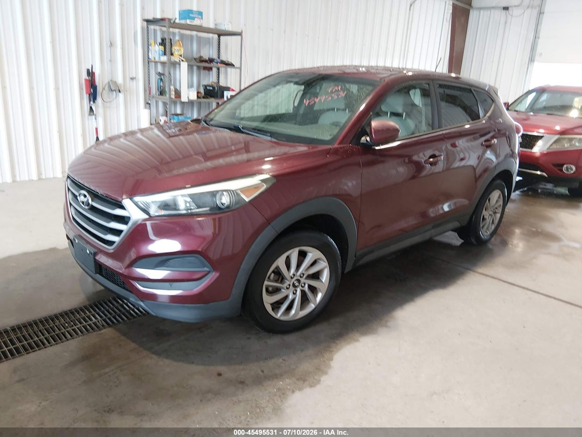 2017 HYUNDAI TUCSON SE — снимка 2