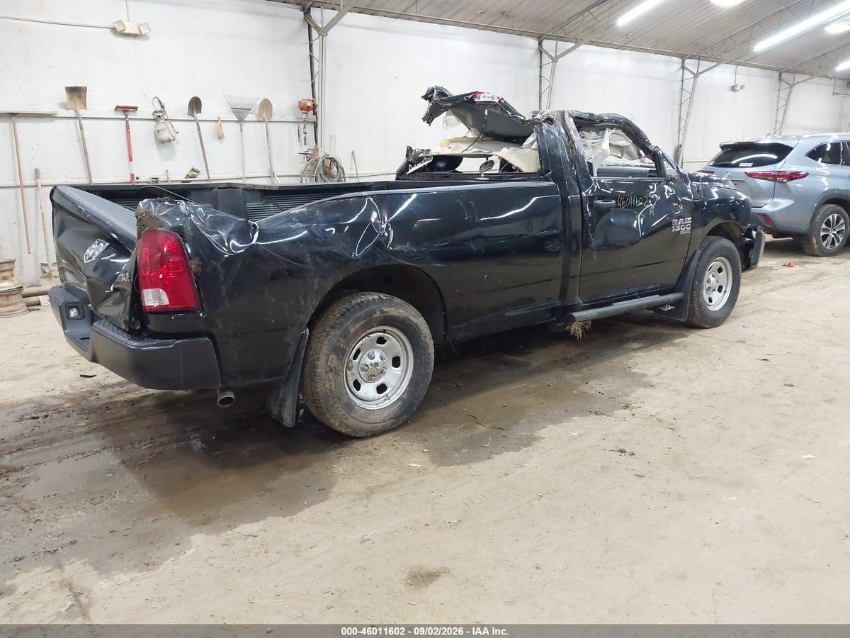 2023 RAM 1500 CLASSIC TRADESMAN 4X4 8' BOX — снимка 4