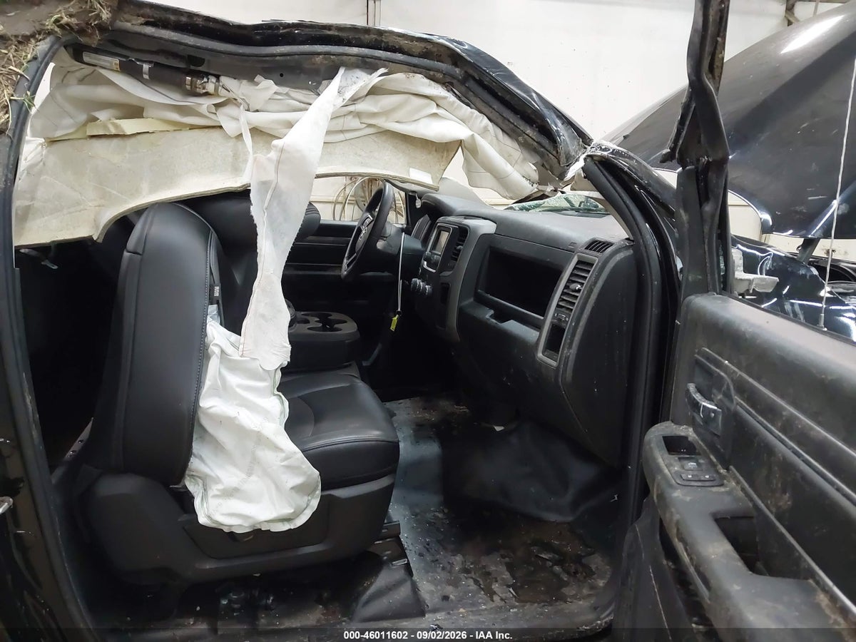 2023 RAM 1500 CLASSIC TRADESMAN 4X4 8' BOX — снимка 5