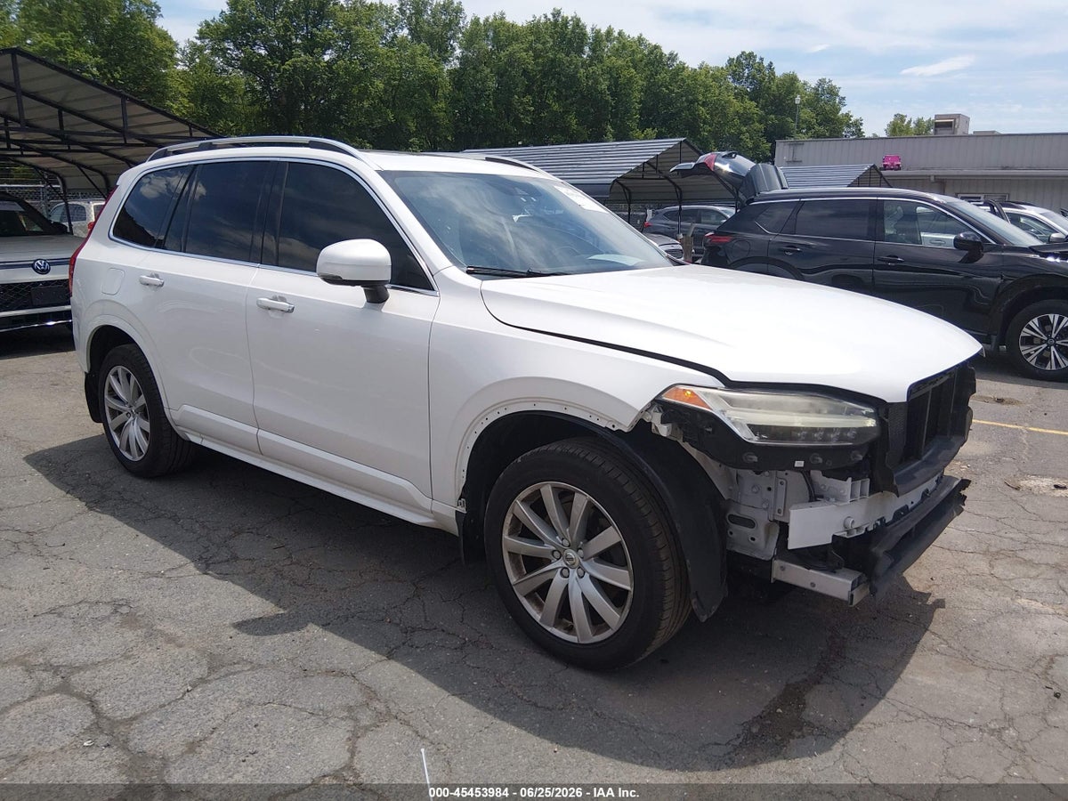2016 VOLVO XC90 T6 MOMENTUM