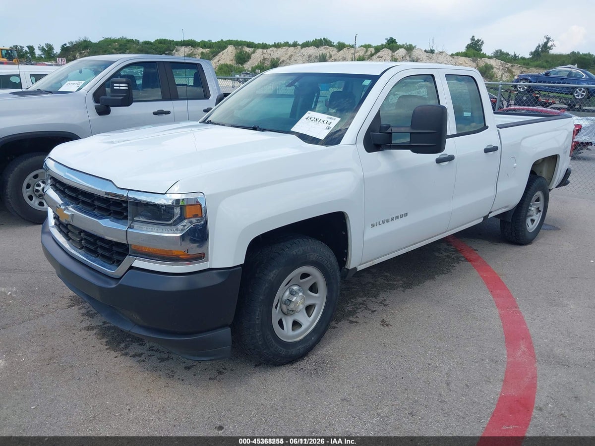 2017 CHEVROLET SILVERADO 1500 WT — снимка 2