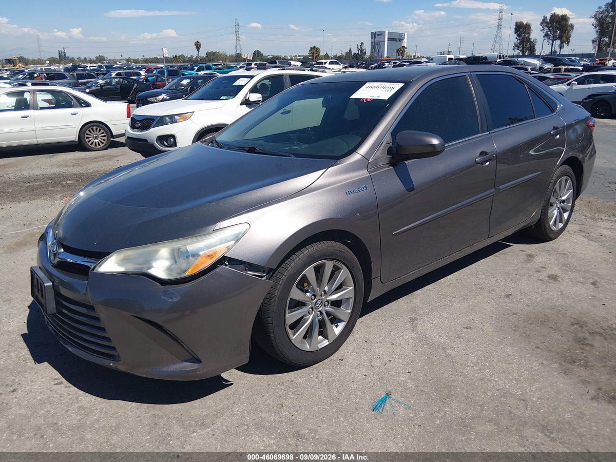 2017 TOYOTA CAMRY HYBRID XLE — снимка 2