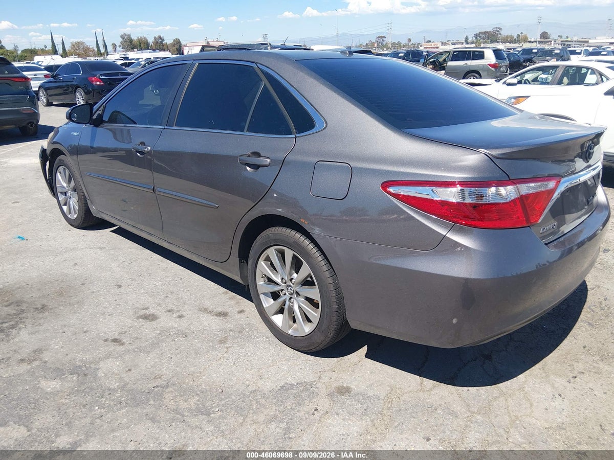 2017 TOYOTA CAMRY HYBRID XLE — снимка 3