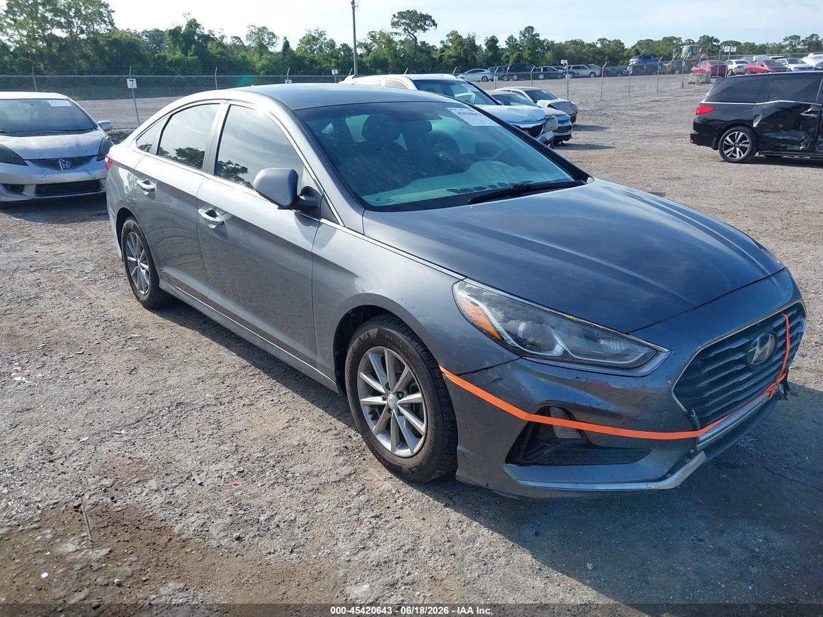 2019 HYUNDAI SONATA SE