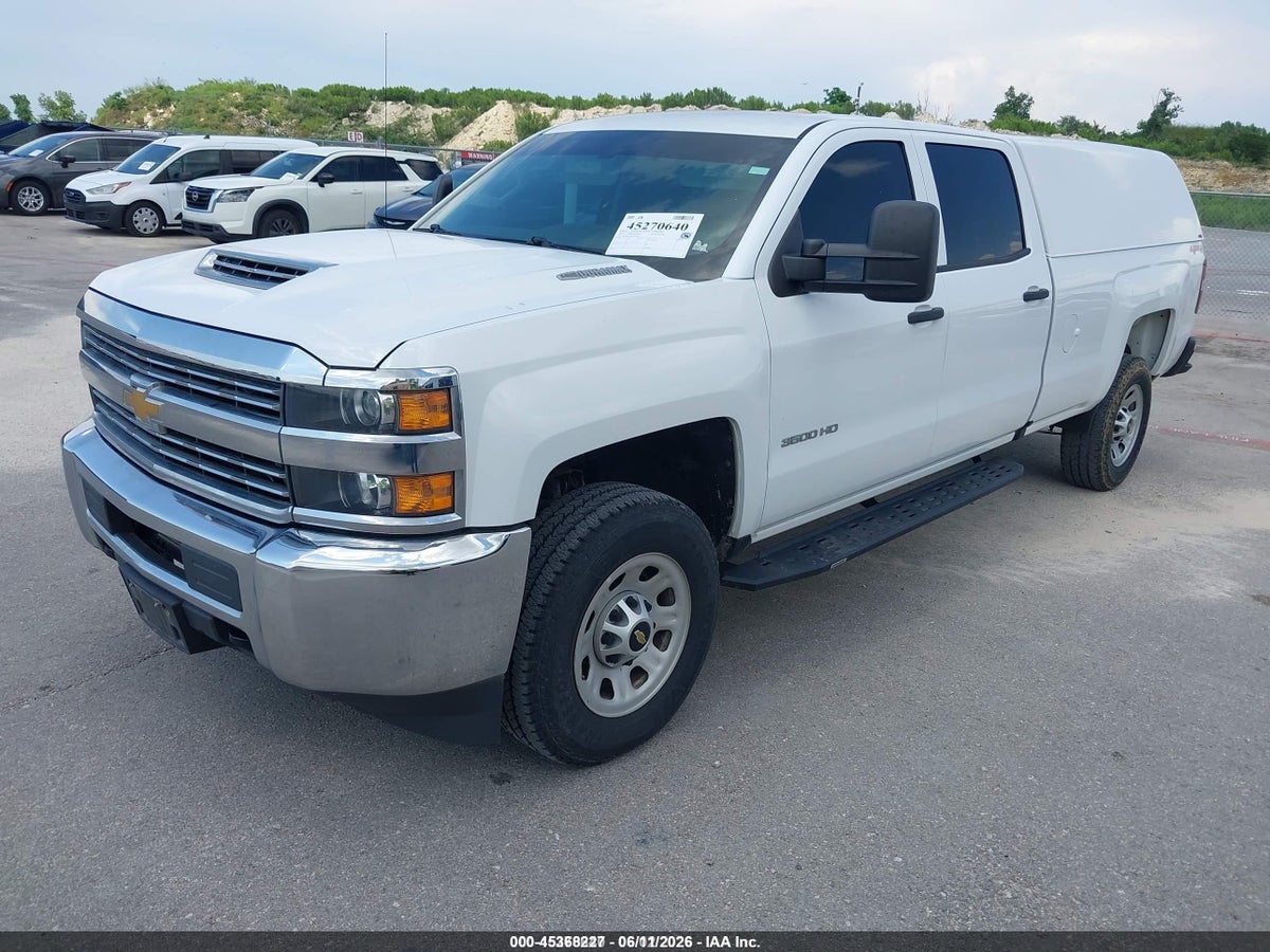 2017 CHEVROLET SILVERADO 3500HD WT — снимка 2