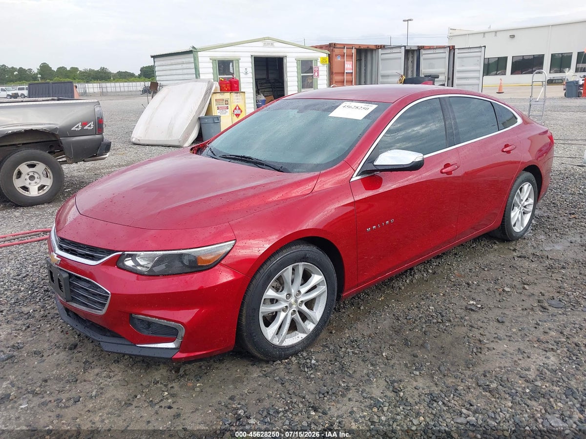 2016 CHEVROLET MALIBU 1LT — снимка 2
