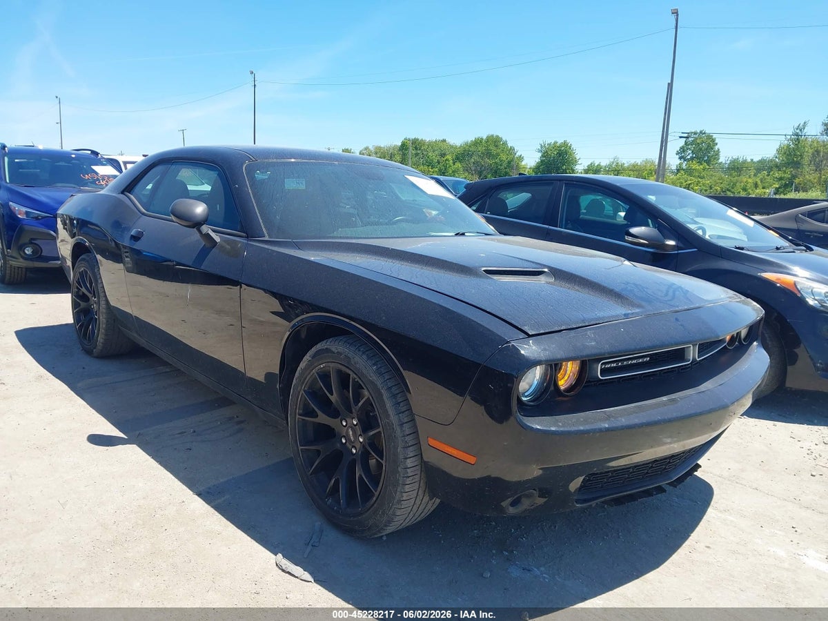 2015 DODGE CHALLENGER SXT