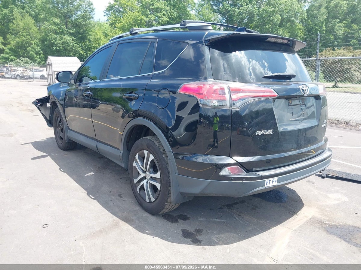 2017 TOYOTA RAV4 LE — снимка 3