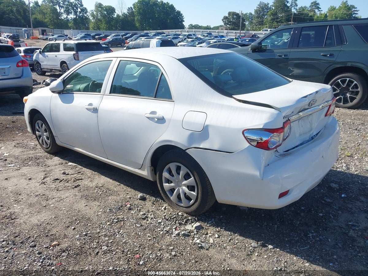 2013 TOYOTA COROLLA L — снимка 3