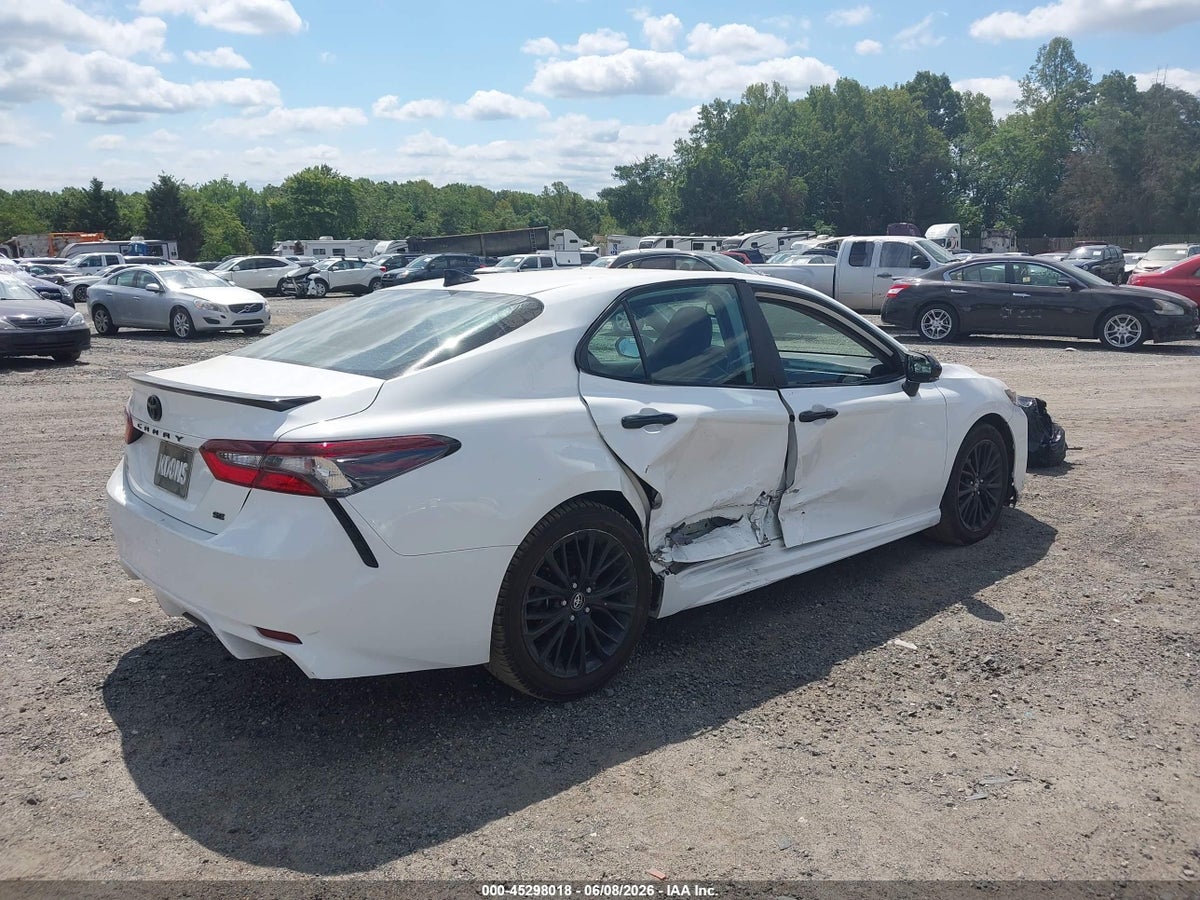 2022 TOYOTA CAMRY NIGHTSHADE EDITION HYBRID — снимка 4