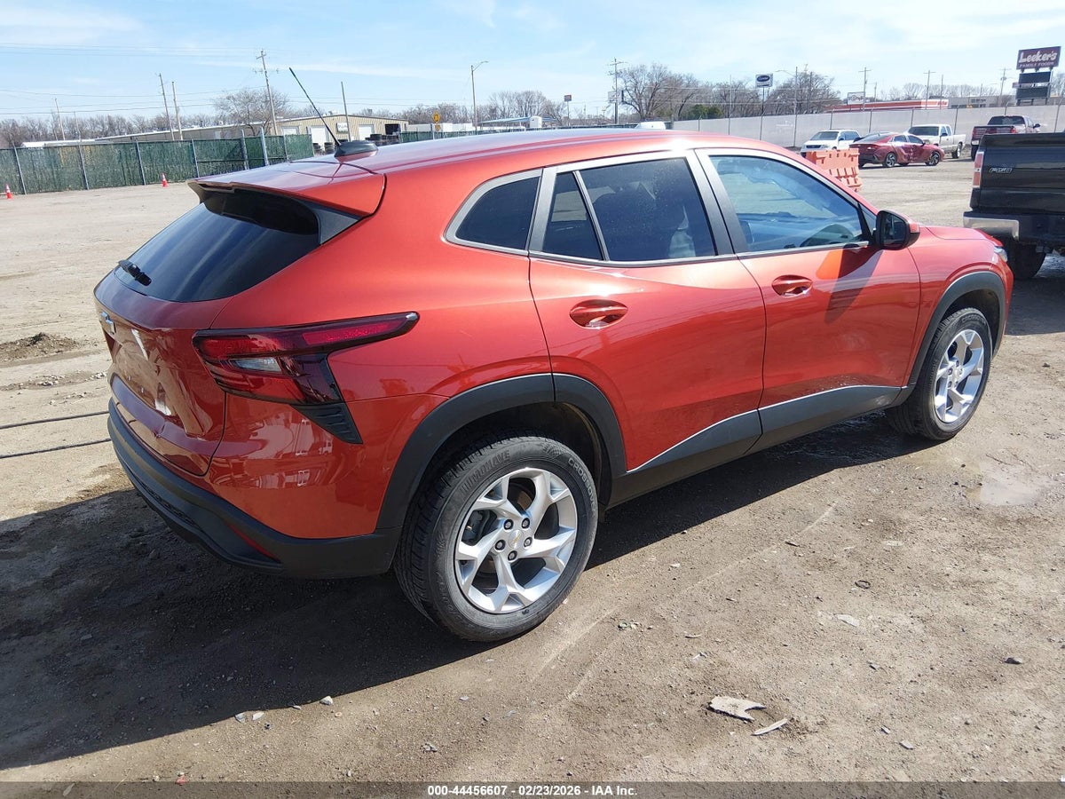 2024 CHEVROLET TRAX FWD SP — снимка 4