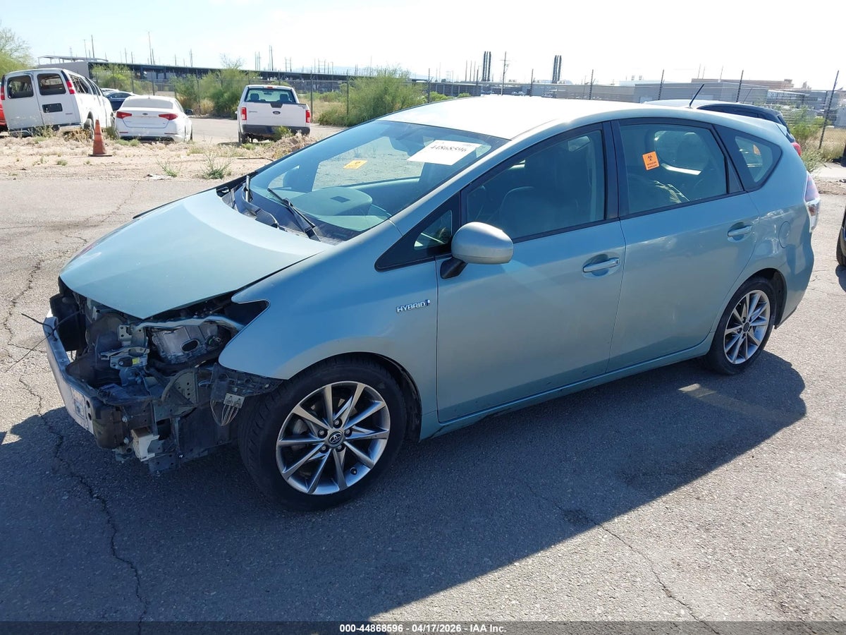 2015 TOYOTA PRIUS V FIVE — снимка 2