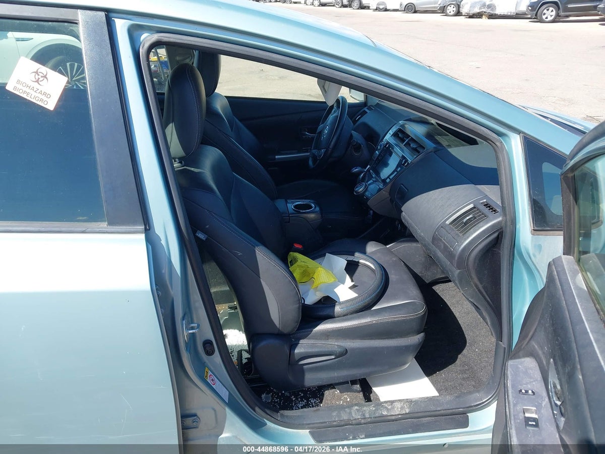 2015 TOYOTA PRIUS V FIVE — снимка 5