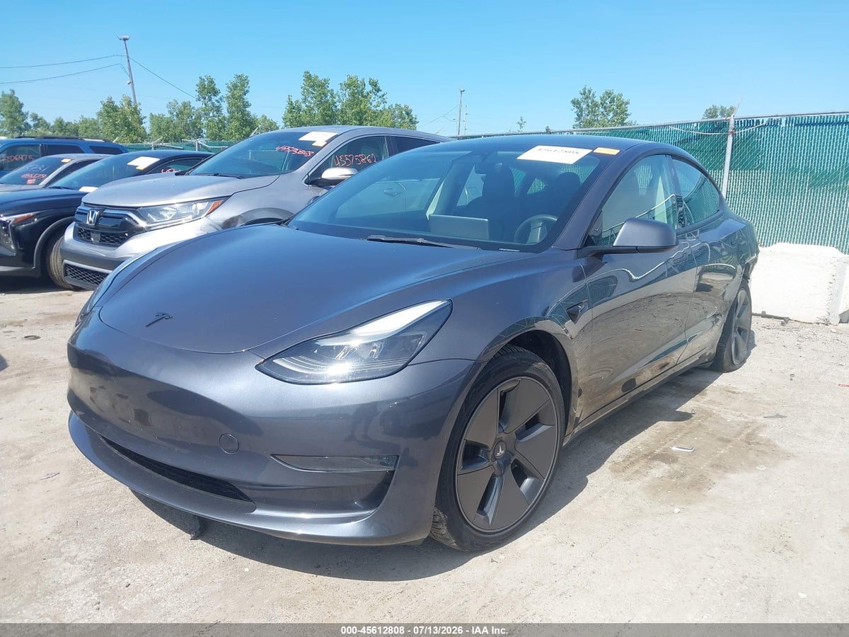 2023 TESLA MODEL 3 REAR-WHEEL DRIVE — снимка 2