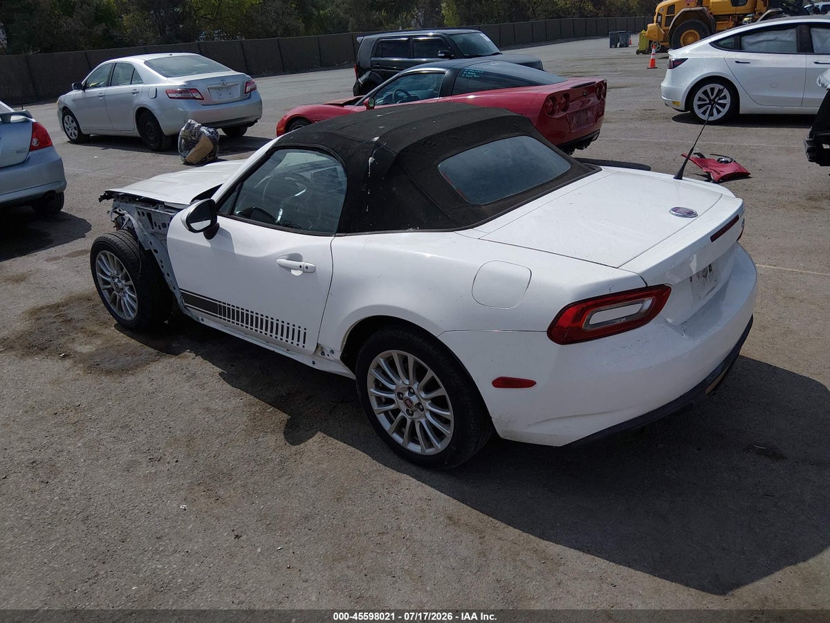 2017 FIAT 124 SPIDER CLASSICA — снимка 3