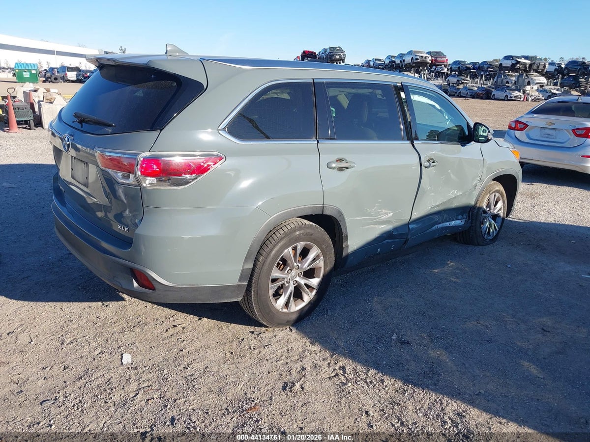 2015 TOYOTA HIGHLANDER XLE V6 — снимка 4