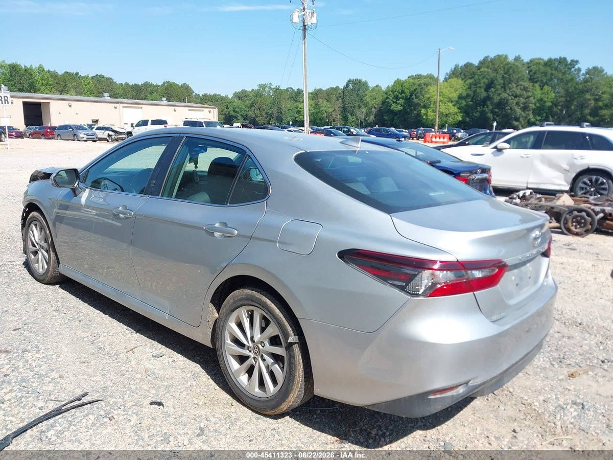 2021 TOYOTA CAMRY LE — снимка 3