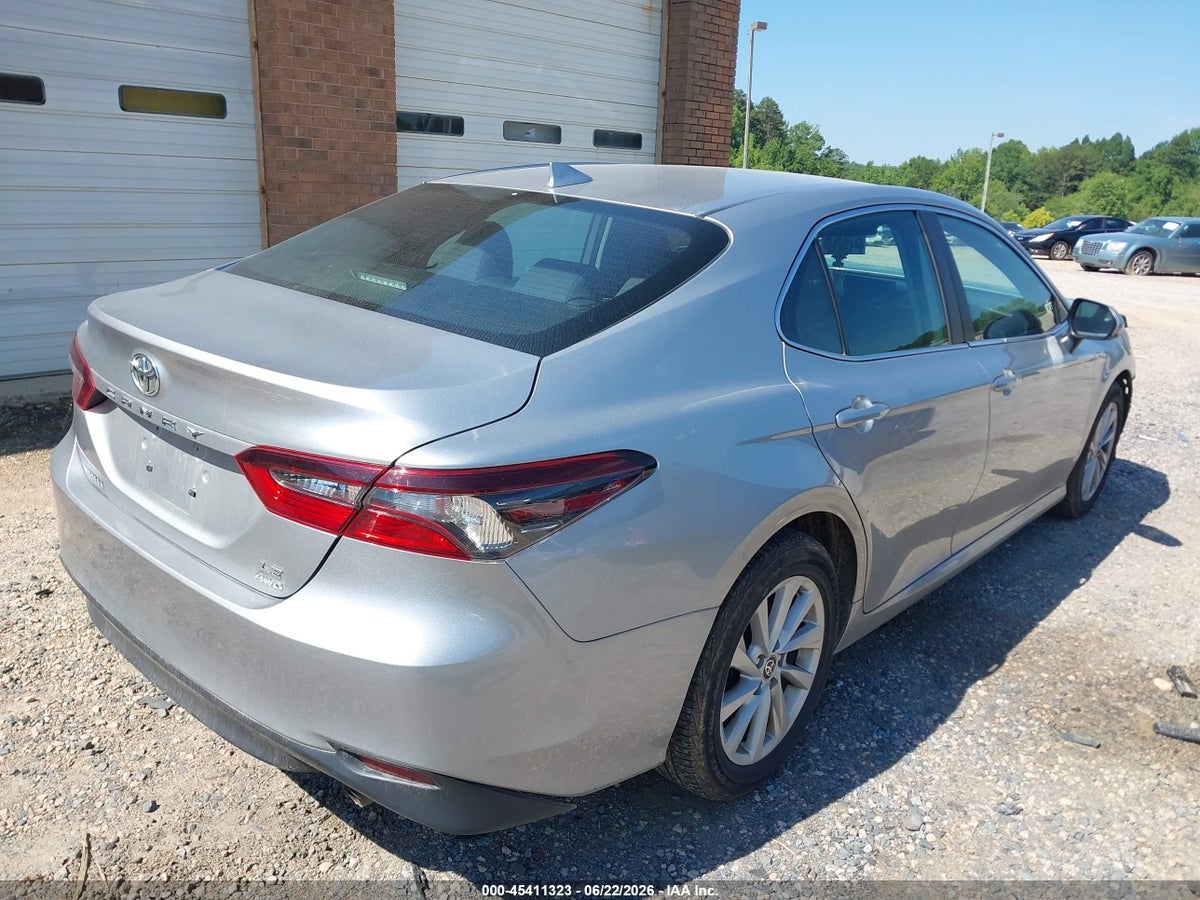 2021 TOYOTA CAMRY LE — снимка 4