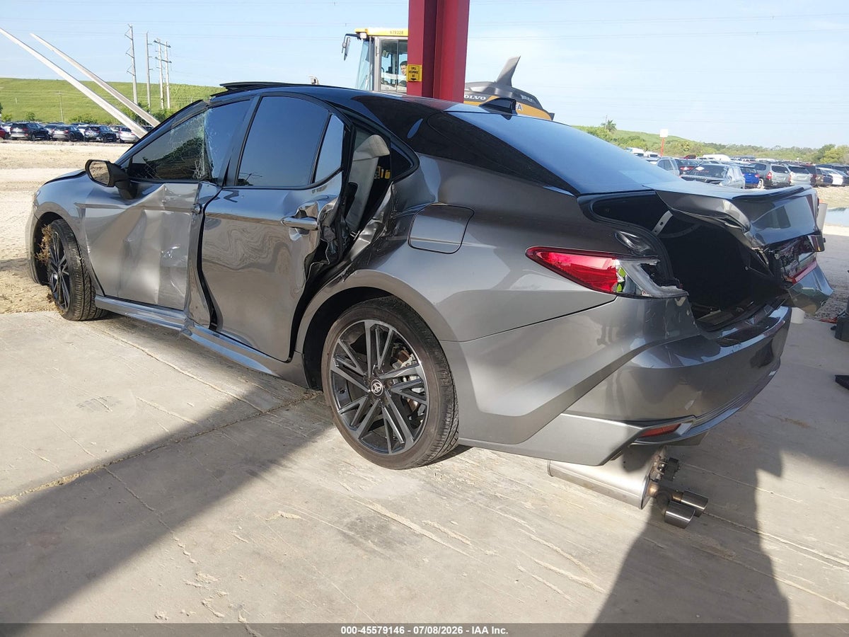 2026 TOYOTA CAMRY XSE — снимка 3